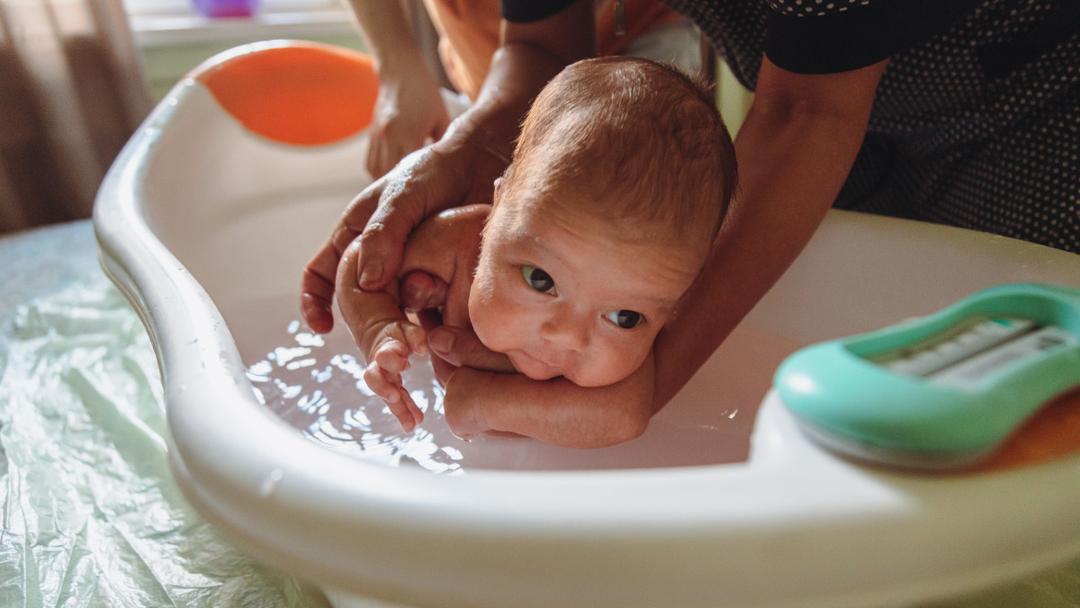 טיפים לרחיצת תינוקות באמבטיה ללא בכי!